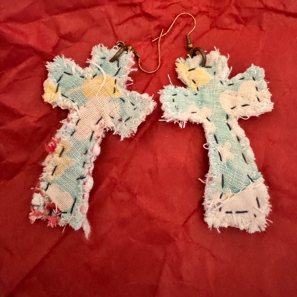 Handmade Shabby Vintage Quilt Cross Earrings - Picture 1 of 1